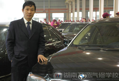 湖南萬(wàn)通汽車(chē)學(xué)校，名師風(fēng)采鄭凱勇