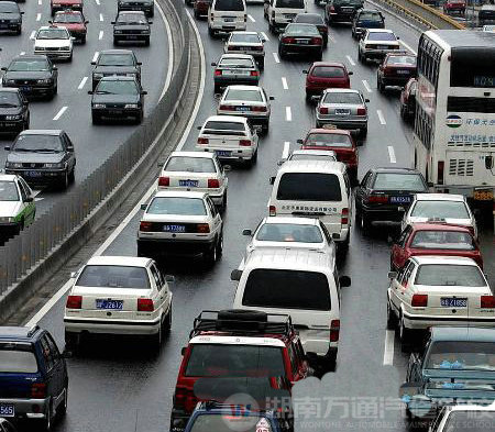 湖南萬通汽車學(xué)校，培養(yǎng)汽修人才的搖籃