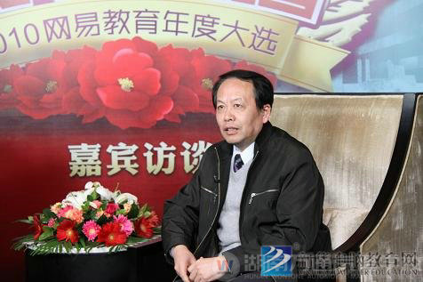 萬通汽修學(xué)?？诒蔑@實(shí)力   殊榮見證品質(zhì)