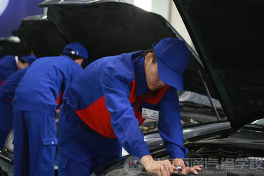 學汽車檢測與維修