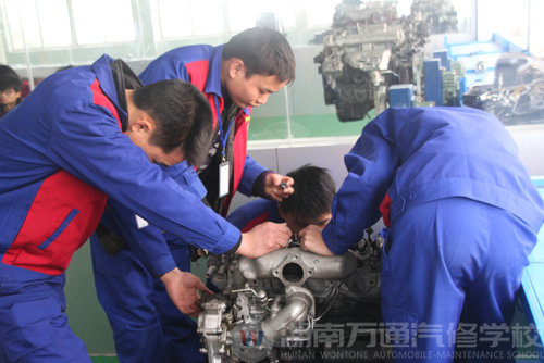 乘汽車產(chǎn)業(yè)振興東風 做千金難求汽修人才