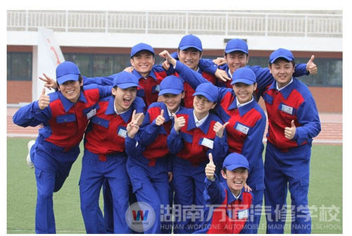 萬(wàn)通“技能加學(xué)歷”畢業(yè)學(xué)子受熱捧