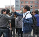 以最佳姿態(tài)迎接挑戰(zhàn) 我校學(xué)子奮戰(zhàn)全國成人高考考場