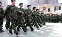 湖南萬通軍訓匯演