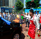 湖南萬通汽車文化節(jié)“大火燒車”大片震撼上映