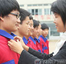 學(xué)生不分三六九等 萬(wàn)通關(guān)愛(ài)始終如一