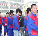 萬通學(xué)子千里赴川競技 師生歡送齊盼載譽(yù)歸來