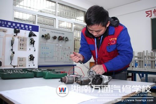 增強學(xué)生動手能力，使學(xué)生更符合企業(yè)要求