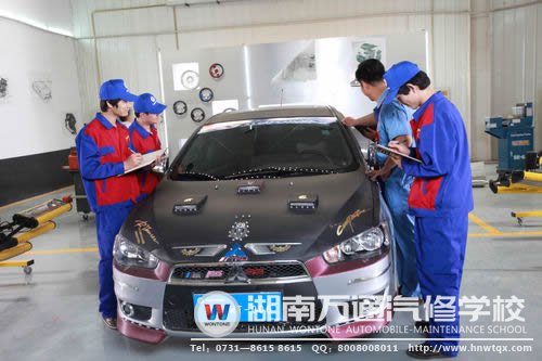 
低學(xué)歷人群學(xué)汽修，也能取得高成就