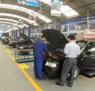 考場上游刃有余 湖南萬通學(xué)子參加汽車維修工中級證考試