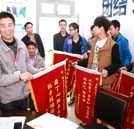 加強教師隊伍建設 打造一流師資