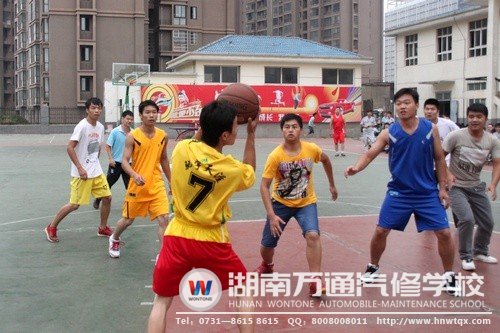 “趕緊，搶球了”！