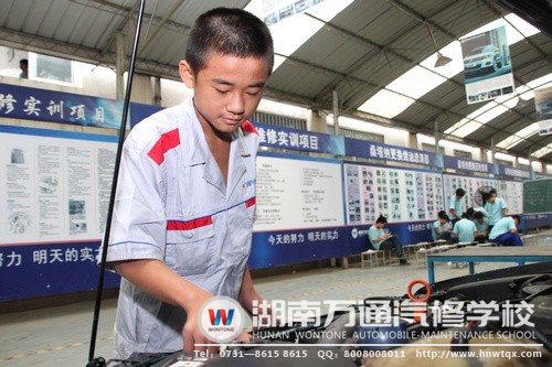鄧宇松年紀雖小，卻有著不同尋常的眼光