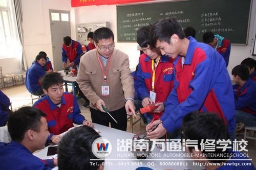 愛與責任，是萬通老師堅持的教學理念