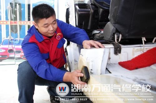 學(xué)汽修，年齡不是問題！