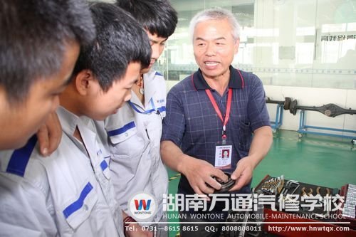 一步一個(gè)腳印，湖南萬通傳授學(xué)生實(shí)實(shí)在在的技術(shù)