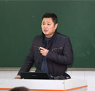 校長走進(jìn)新生課堂 談技能論素養(yǎng)促新生認(rèn)知發(fā)展