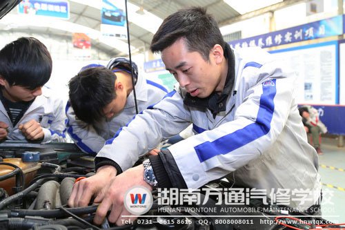 學汽修選學校，關鍵看能不能有足夠的實踐機會