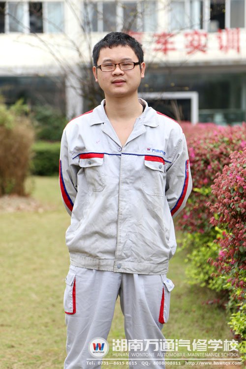 廖志強