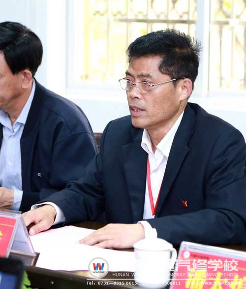 陳書記及“如何更好地開展教育實(shí)踐活動(dòng)”提出了意見