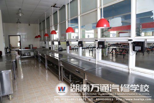 干凈整潔的廚房，你還怕不衛(wèi)生嗎？