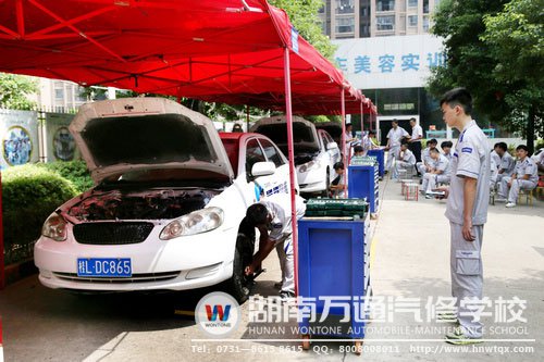 技能比賽進(jìn)行中