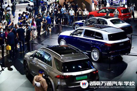廣州車展爆滿，我們?cè)摽词裁?？幾大利好和你息息相關(guān)！