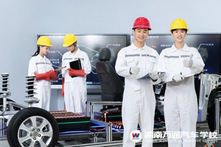 轉(zhuǎn)行首選這幾個(gè)職業(yè)，入門容易賺錢多！