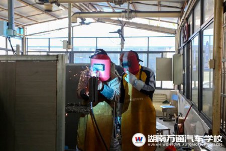 學焊接技術(shù)，推薦你來湖南萬通！