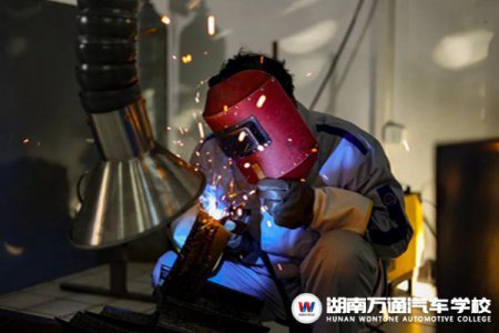 轉(zhuǎn)行就業(yè)不發(fā)愁！你和創(chuàng)業(yè)成功的差距就是……