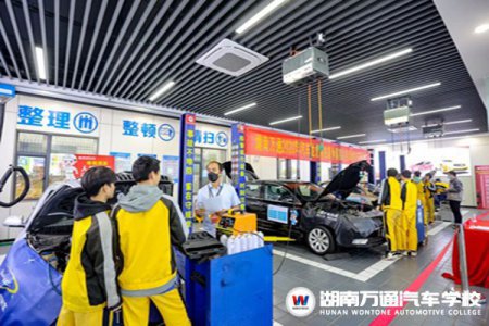 降溫？這里簡(jiǎn)直不要太火熱！速來圍觀……