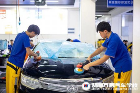 想要2023完美的開局，就從學(xué)習(xí)汽車美容技術(shù)開始！