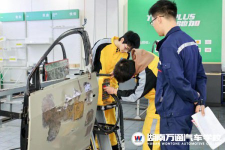投入小，回報(bào)快！【汽車美容】非常值得創(chuàng)業(yè)者選擇的實(shí)體行業(yè)