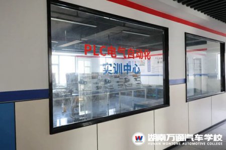 PLC電氣編程應(yīng)用技術(shù)發(fā)展前景怎么樣？點(diǎn)擊閱讀了解一下薪資水平！