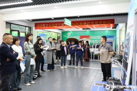 教研項目展成果,精準引領(lǐng)促成長!湖南萬通2024年教研項目驗收活動