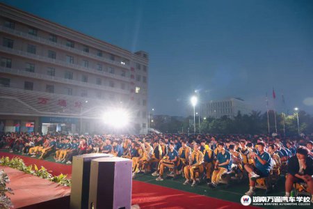 校園五一晚會回顧|以歌為禮,以舞致敬,共赴勞動者的浪漫之約！