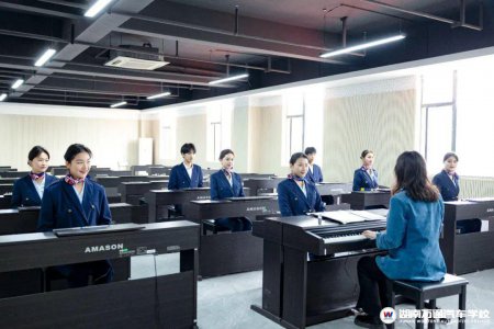 湖南汽車技工學(xué)校_汽車維修_汽車學(xué)校新聞
